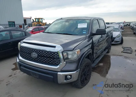 2018 Toyota Tundra Sr5 5.7L V8 z USA, uszkodzony, nr VIN 5TFDY5F12JX703017